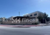 1000m² entrepôt industriel pour vente à Xérès, Calle Complejo Industrial María photo