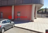 80m² commercial premises for sale in Burgos, in the area of The Pisones, Calle María Zallas photo