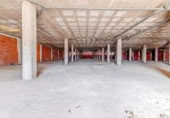 Local comercial en venta con 2075m² en Manises, V-11 foto