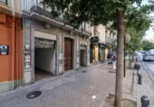 Local comercial en venta con 150m² en Granada, en la zona de Barrio de la Duquesa, Calle Duquesa foto