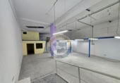 Local comercial en venta con 300m² en Vigo, en la zona de Vigo, avda. de camelias foto