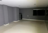 495m² commercial premises for sale in Mataró, Passatge Mas Sant Jordi photo