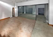 495m² commercial premises for sale in Mataró, Passatge Mas Sant Jordi photo