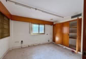 Local comercial
en venda
amb 240m² a Gandia, Calle Rioja foto