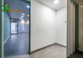 55m² locaux commerciaux pour vente à Armilla, Calle Bilbao photo