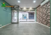 55m² locaux commerciaux pour vente à Armilla, Calle Bilbao photo
