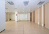 Local comercial
en venda
amb 192m² a Elda, avenida de chapí foto