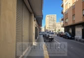 160m² commercial premises for sale in Gandía, Paseo de las Germanías photo
