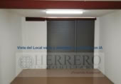 160m² commercial premises for sale in Gandía, Paseo de las Germanías photo