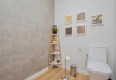 62m² commercial premises for sale in Granada, photo