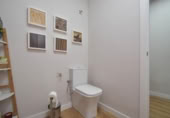 62m² commercial premises for sale in Granada, photo