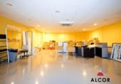 220m² commercial premises for sale in Benicarló, photo
