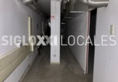 Local comercial en alquiler con 292m² en Barcelona, en la zona de el Turó de la Peira, Carrer del Doctor Pi i Molist foto