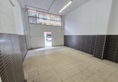 Local comercial en venta con 190m² en Vigo, en la zona de Vigo, Camelias - Pi y Margall foto