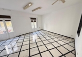 Oficina en alquiler con 167m² en Córdoba, en la zona de Santiago, Avenida del Gran Capitán foto