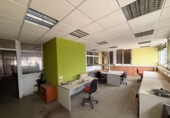 Edificio Industrial en venta con 1225m² en Córdoba, Avenida Azabache foto