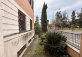 Edificio Industrial en venta con 1225m² en Córdoba, Avenida Azabache foto