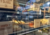 52m² restaurant for rent in Lérida, Gran Passeig de Ronda photo