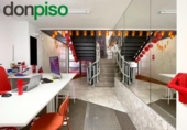 Local comercial en venta con 452m² en Barcelona, en la zona de la Vila de Gràcia, Carrer de les tres Senyores foto
