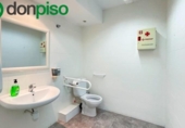 Local comercial en venta con 452m² en Barcelona, en la zona de la Vila de Gràcia, Carrer de les tres Senyores foto