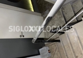 Local comercial en alquiler con 292m² en Barcelona, en la zona de el Turó de la Peira, Carrer del Doctor Pi i Molist foto