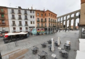 Restaurante en alquiler con 136m² en Segovia foto