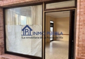 Local comercial en venta con 65m² en La Puebla del Río, Calle COMERCIO, 43 foto