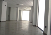 171m² locaux commerciaux pour vente à Dos Hermanas, Avenida REYES CATOLICOS, 105 photo