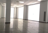 171m² locaux commerciaux pour vente à Dos Hermanas, Avenida REYES CATOLICOS, 105 photo