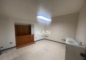 Oficina en venta con 313m² en Valencia, en la zona de El llano del Remedio, Calle Cirilo Amorós foto