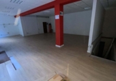 95m² locaux commerciaux pour vente à San Martín, photo