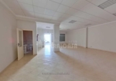 123m² locaux commerciaux pour vente à Mairena del Alcor, photo