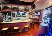 271m² restaurant for sale in El Molar, Calle Canales photo