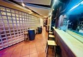271m² restaurant for sale in El Molar, Calle Canales photo