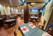 271m² restaurant for sale in El Molar, Calle Canales photo