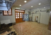 151m² commercial premises for sale in Játiva, Avenida de la República Argentina photo