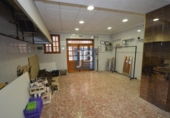 151m² commercial premises for sale in Játiva, Avenida de la República Argentina photo