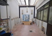 151m² commercial premises for sale in Játiva, Avenida de la República Argentina photo