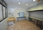 151m² commercial premises for sale in Játiva, Avenida de la República Argentina photo