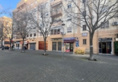 Papelería en venta con 52m² en Sevilla, en la zona de Polígono Sur, Calle Alfonso Lasso de la Vega foto