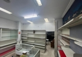 Papelería en venta con 52m² en Sevilla, en la zona de Polígono Sur, Calle Alfonso Lasso de la Vega foto