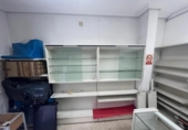 Papelería en venta con 52m² en Sevilla, en la zona de Polígono Sur, Calle Alfonso Lasso de la Vega foto