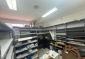 Papelería en venta con 52m² en Sevilla, en la zona de Polígono Sur, Calle Alfonso Lasso de la Vega foto