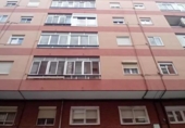 Local comercial en venta con 149m² en León, en la zona de San Lorenzo - La Palomera - San Mamés, Calle Conde de Barcelona foto