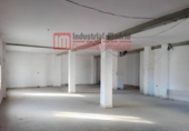 240m² commercial premises for sale in Campo Real, Calle Lope de Vega photo