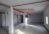 240m² commercial premises for sale in Campo Real, Calle Lope de Vega photo