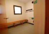 140m² commercial premises for sale in Granollers, Plaça de Josep Maluquer i Salvador photo