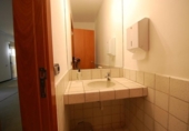 140m² commercial premises for sale in Granollers, Plaça de Josep Maluquer i Salvador photo