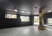 201m² commercial premises for sale in Vigo, photo