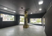 201m² commercial premises for sale in Vigo, photo